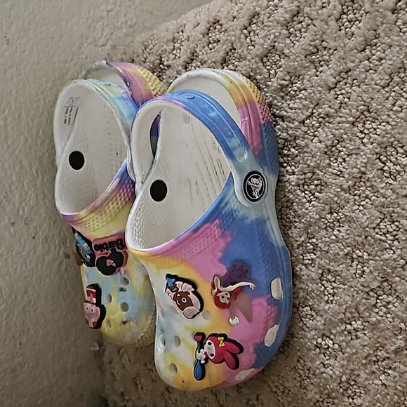 Preloved rainbow tie dye crocs - Picture 3 of 3